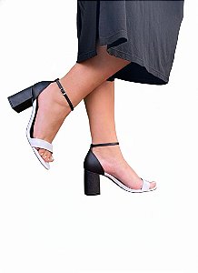 Sandália Salto Bloco Lacore Couro