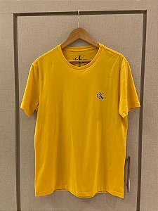 CAMISETA MASCULINA CKJ COPA DO MUNDO AMARELO OURO