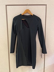 VESTIDO CURTO ASSIMETRICO PRETO LP EASY 502VE007722