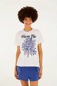 T-shirt fit arara em flores estampada Farm  369914