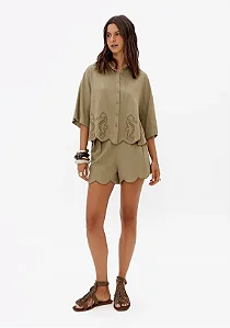 Short cintura media com linho verde  MYFT 502sh001956