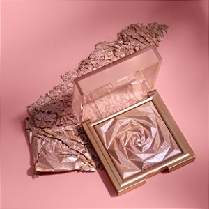 N.Y.M.P.H. KISS Glow Blush