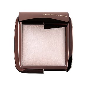 Hourglass Ambient Lighting Finishing Powder