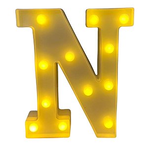 LETRA LED N PLASTICO BRANCO 22CM
