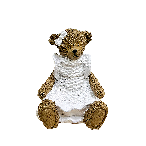 URSINHO DE RESINA SENTADA MENINA BRANCO
