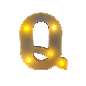 Letra Led Q Plástico Branco 16Cm Luz Amarela Decorativa