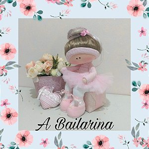 Curso Online - Boneca Russa Bailarina Sentada