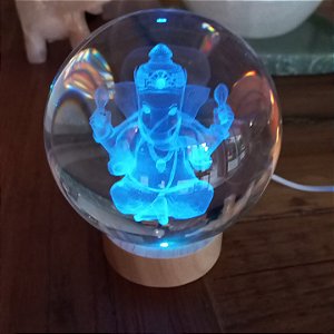 Bola de Cristal Ganesha Base LED de madeira