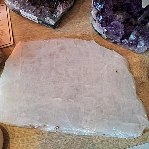 Chapa Quartzo Branco - Borda Bruta