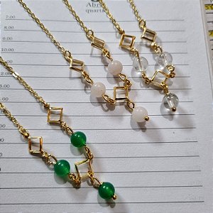Colar Choker V - Folheado a Ouro