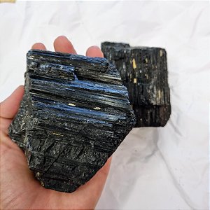 Turmalina Negra Bruta