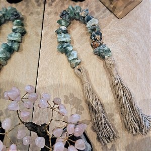 Colar de Mesa Fluorita - Pedras Brutas Curto