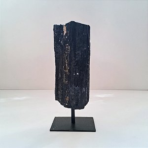 Turmalina Negra Bruta - Base de Ferro