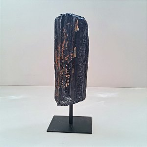 Turmalina Negra Bruta - Base de Ferro