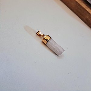 Pingente Selenita Branca Bruta - Folheado a Ouro