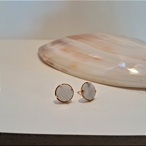 Brinco Garra Pérola - Folheado a Ouro