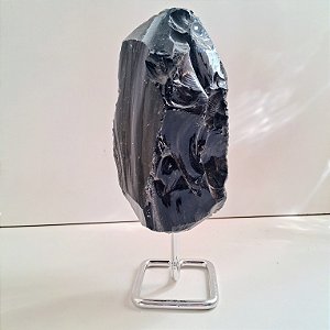 Obsidiana Negra Bruta - Base de Ferro