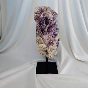 Ametista Chevron - Base de Ferro