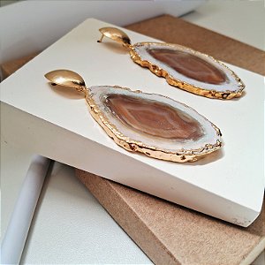 Brinco Ágata Cinza e Marrom - Borda Dourada - Folheado a Ouro
