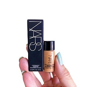 Nars - Mini Base Líquida Light Reflecting Foundation 4ml Cor Barcelona Medium 4