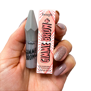 Benefit Cosmetics - Mini Gel Volumizador Para Sobrancelhas Com Cor Gimme Brow+ Tinted Volumizing Eyebrow 1g - Cor 3 Neutral Light Brown