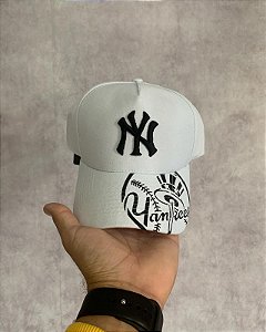 BONÉ NEW ERA BÁSICO BRANCO - PRETO