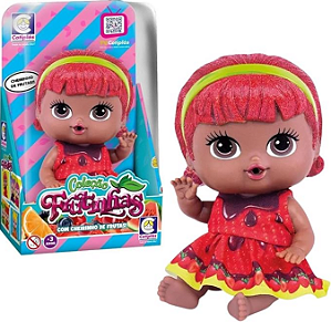 BONECA FRUTINHA COM CHEIRINHO DE MORANGO E CHOCOLATE 19CM - COTIPLAS