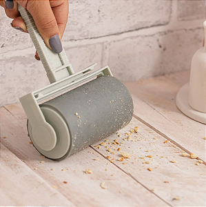 ROLO ADESIVO TIRA PÊLOS LAVÁVEL DE PLÁSTICO CINZA 17X11CM - LYOR