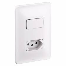 INTERRUPTOR SIMPLES 1SP+TOMADA 10A 250V ZEFFIA 680114