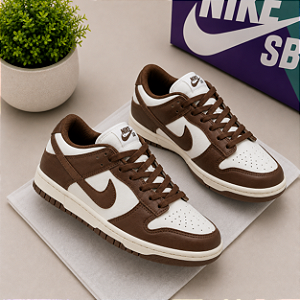 Tênis Sb Dunk Low Marrom