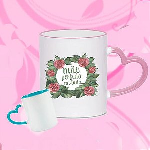 caneca branca alça coração personalizada