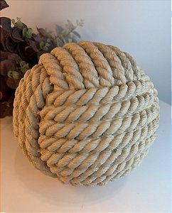 Esfera decorativa em poliresina