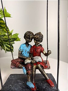 Escultura resina - Balanço