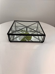 Porta Joia em metal preto e vidro