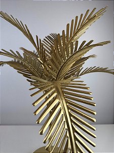 Árvore Decorativa em Metal Dourada