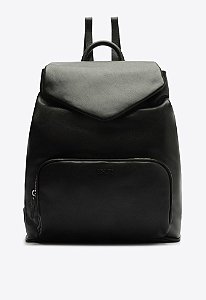 Mochila Feminina Grande Amanda Couro Bolso Frontal Schutz Preto