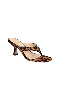 Tamanco de Dedo Animal Print Salto Medio Thassia Naves Luiza Barcelos Preto