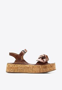 Sandalia Victoria Plataforma Couro Laço Fivela Vicenza Coffee