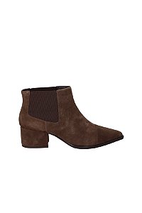 Bota Chelsea Cano Curto Camurça Luiza Barcelos Coffee