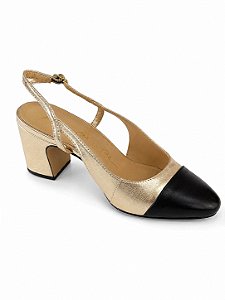 Sapato Slingback Verniz Dourado Bico Preto Salto Médio Bloco Luiza Barcelos