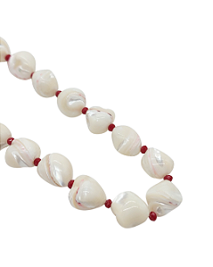 Colar de Madrepérola com Fecho Lagosta