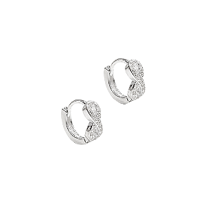 Argola modelo infinito em prata 925 com zircônias