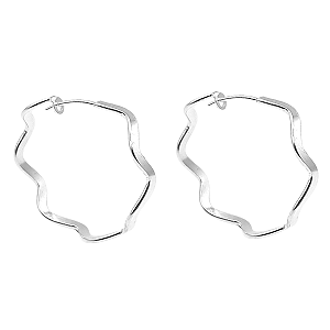 Brinco de argola em prata 925 com fio ondulado