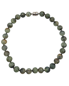 Colar Curto de Prenita Facetada com Fecho de Ímã