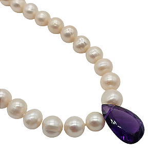 Colar de Pérolas com Ametista Natural