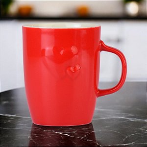 Caneca Vermelha Corações