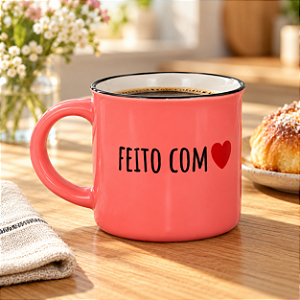 Caneca Feito com Amor Com Borda Rosa