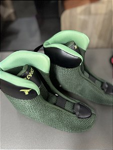 MOSTRUÁRIO: Liner Traxart Verde 41/42