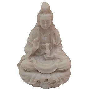 Mini Escultura Kwan Yin de Pó de Mármore Branca 6cm