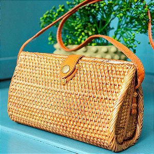 Bolsa de Palha Rattan Original com Alça de Couro Importada de Bali